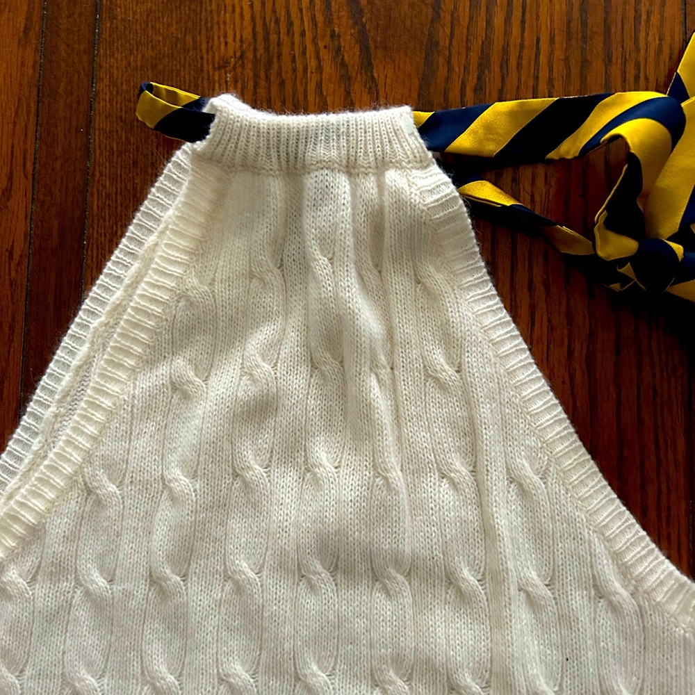 Sleeveless Sweater